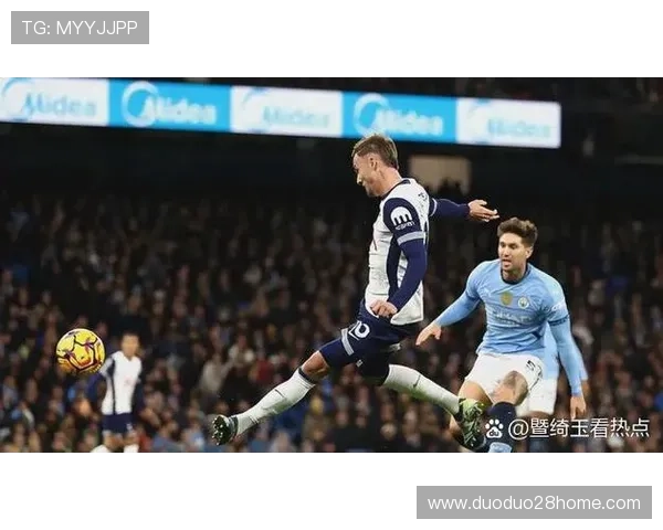 托特纳姆热刺俱乐部未来发展战略及其在英超竞争中的定位分析