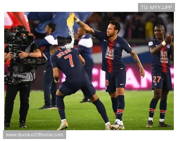 洛里昂俱乐部宣布新赛季战略调整力求提升球队整体实力